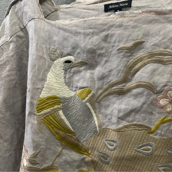 Athena Marie embroidered blouse size Medium - Picture 4 of 4